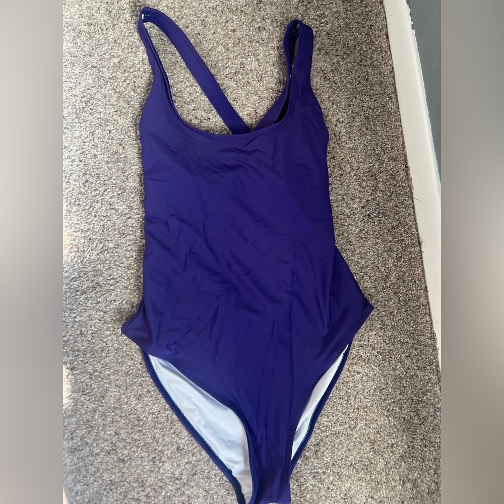 Size 8 Amazon swimsuit